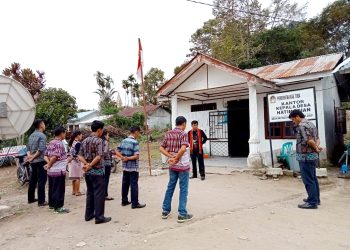 78 Tahun Merdeka, Warga Desa Hatinggian Kabupaten Toba Masih Tampung Hujan Untuk Air Minum