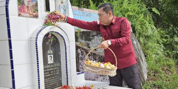 Kakanwil Kemenkumham Sumut dan Jajarannya, Ziarah ke Makam Orangtua Menkumham Yasonna H Laoly 