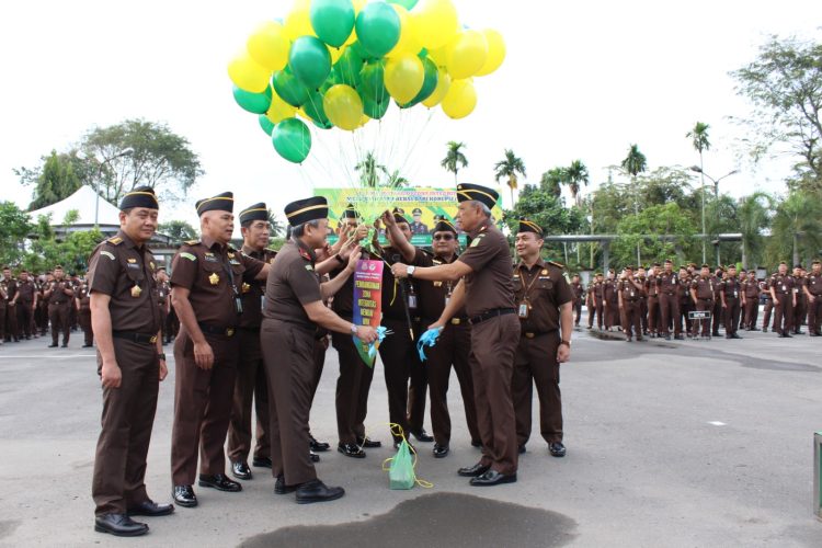 Zona Integritas Wilayah Bebas dari Korupsi (WBK) dan WBBM, Kembali Dicanangkan di Kejati Sumut untuk 2024