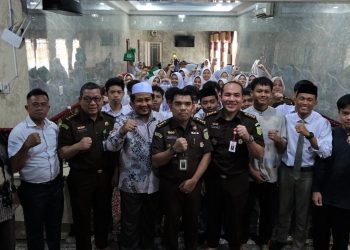 Jaksa Kejatisu Masuk Pesantren, Ajak Santri/Santriwati Jauhi Narkoba dan Terorisme