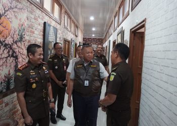 Kajati Bali Sidak Menyambut Hari Raya Galungan dan Libur Panjang