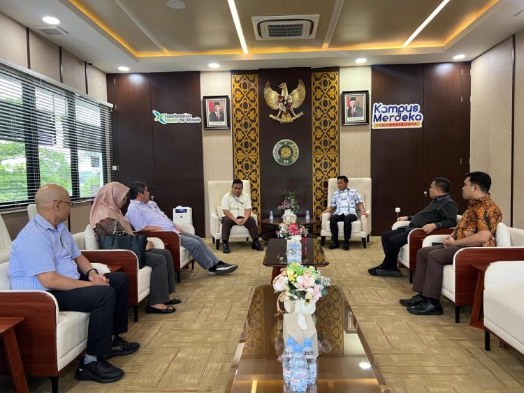 Rektor Dukung Kegiatan Dies Natalis FH USU, Gelar Penyuluhan dan Seminar Hukum