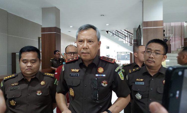 Dugaan Korupsi Dana Terkait Covid, Kejati Sumut Tahan Kepala Dinas Kesehatan Sumut dr AMH dan RMN 