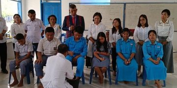 Sebandel Apapun  Murid, Guru Tetap Berharap Muridnya Berubah dan Lebih Hebat.