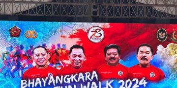 Kapolri Bersama Jaksa Agung, Menkopolhukam dan KSAD Buka Bayangkara Fun Walk 2024