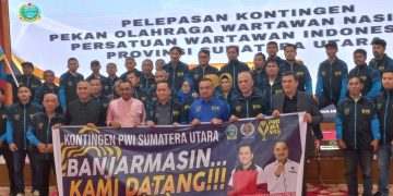 Pj Gubsu Lepas Kontingen PWI Sumut ke Porwanas XIV 2024 di Banjarmasin