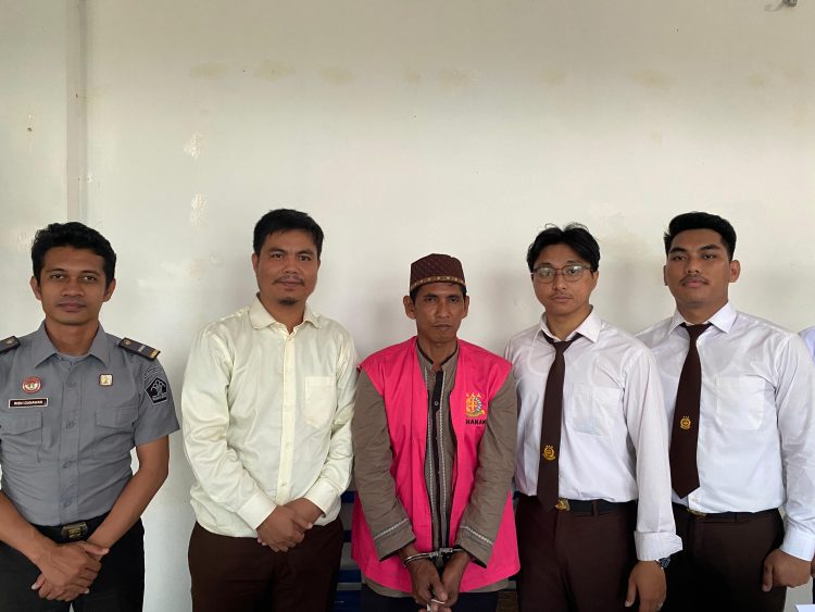 Diduga Korupsi Dana Desa Rp 651,3 juta, Mantan Kepala Desa Ditahan Kejari Aceh Singkil