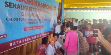 Paslon Bupati Batubara Baharuddin Siagian -Syafrizal Diupah-upah dan Diulosi di Desa