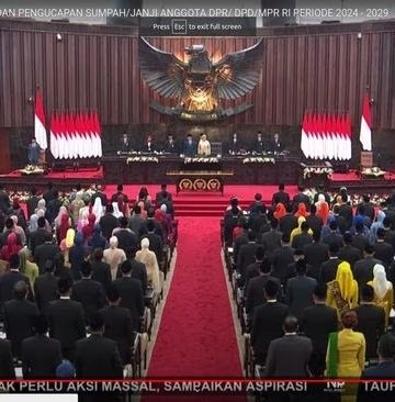 580 Anggota DPR Periode 2024-2029 Resmi Dilantik