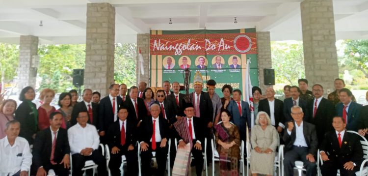 KBN Pusat Dilantik, Dr RE Nainggolan : Orang Batak Jangan Takut Membesarkan Marga