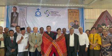 Ephorus HKBP (Emeritus) dan 400 USG, Berangkatkan Pdt Maulinus Siregar Calon Ephorus HKBP