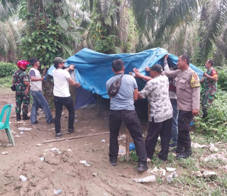 Polisi Gerebek Tempat Diduga Sarang Narkoba di Rantau Utara Labuhanbatu