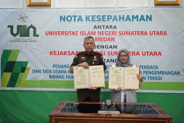 Kajati Sumut dan UINSU Teken MoU Bidang Datun