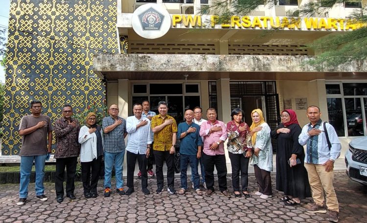 Perkuat Sinergi dan Profesionalisme, Kabid Humas Polda Sumut  Silaturahmi ke PWI Sumut