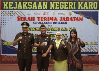 Dilantik, Dr Reinhard Harve Sembiring Kasi Pidsus, dan Dona Martinus Sebayang SH Kasi Intel Kejari Karo