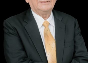 Mantan Sekda Sumut Dr RE Nainggolan, Apresiasi  Langkah Inovatif Gubernur Bobby, Bayar Pajak Dicicil