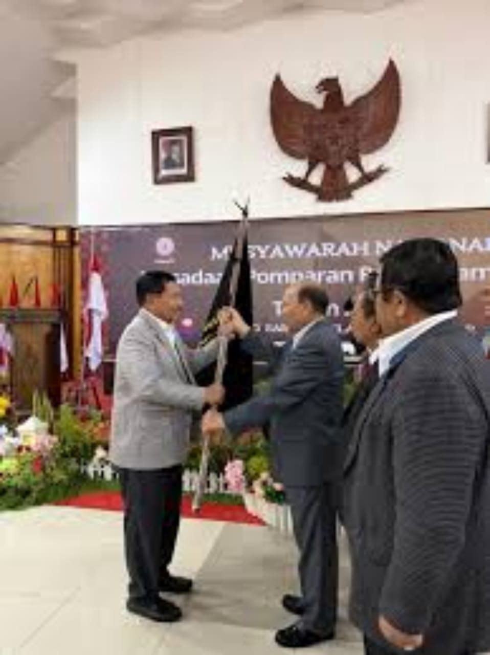 Letjen TNI (Purn) Cornel Simbolon Terpilih Ketua Umum PARNA Indonesia 