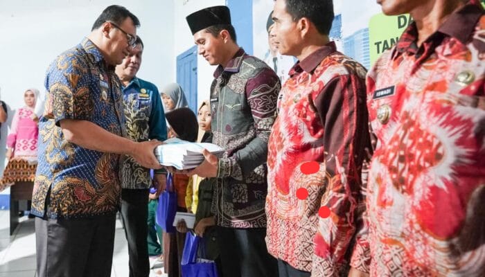 Pertama Kali, SPPT PBB di Deliserdang Diserahkan di Awal Tahun