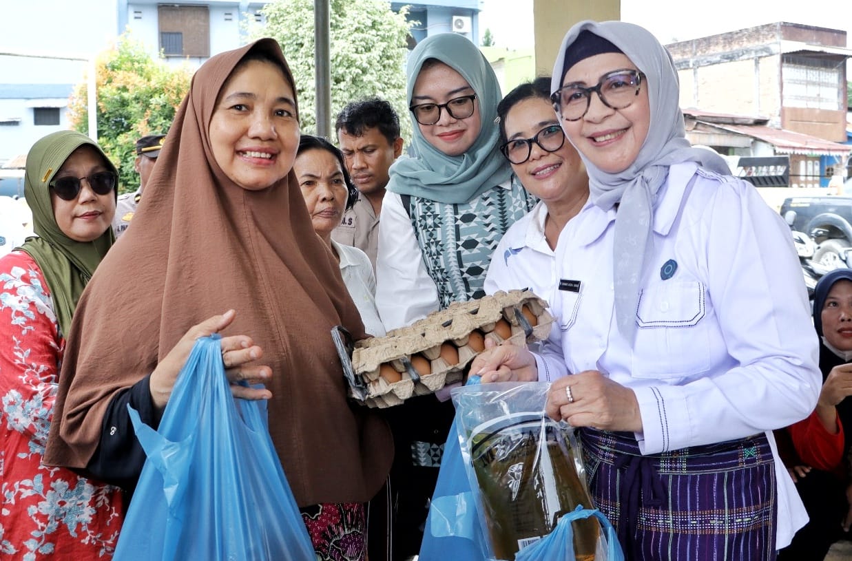 Peduli Masyarakat, Pemkab Simalungun Gelar Pasar Murah di 2 Kecamatan