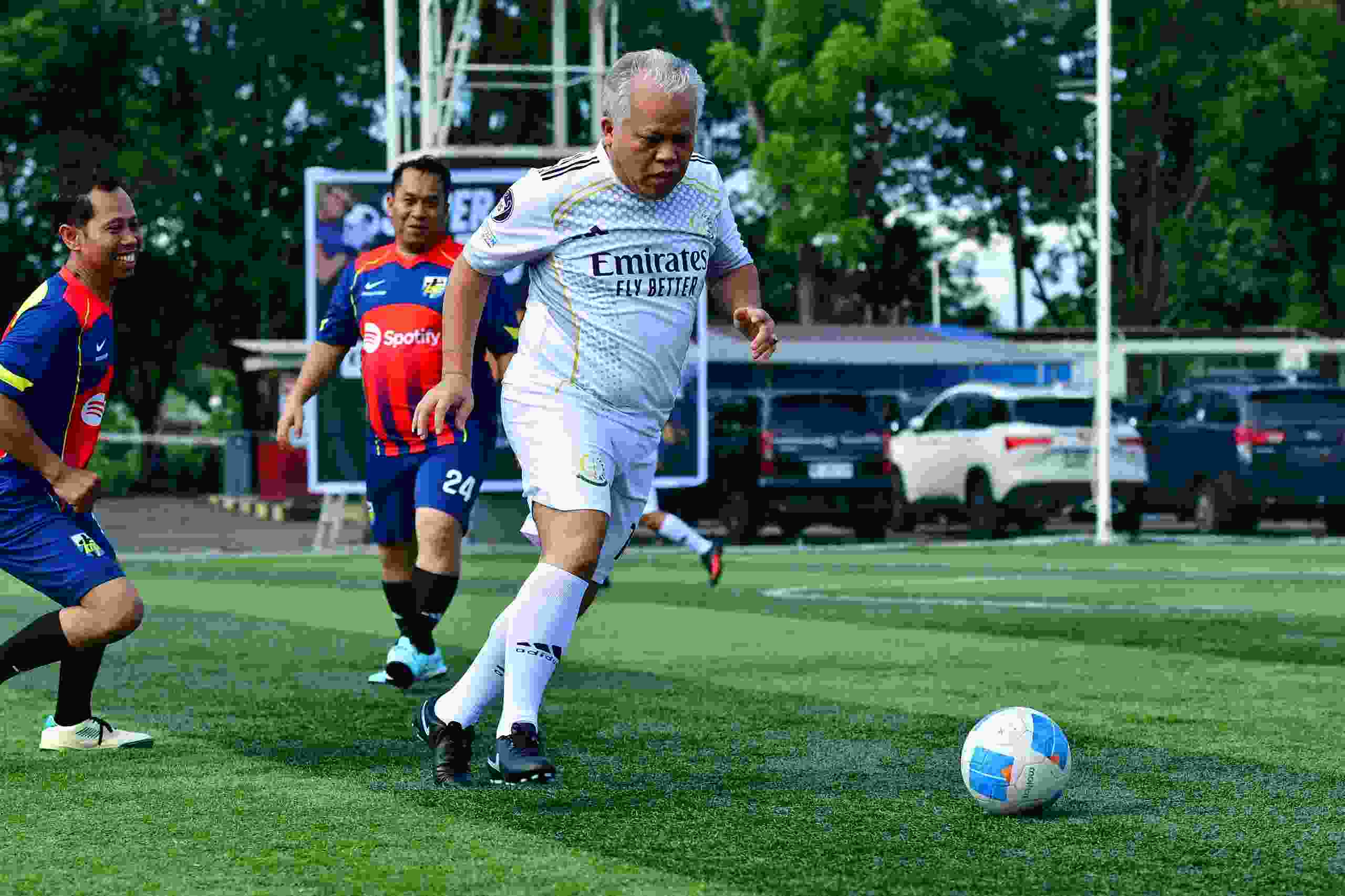 Gelar Mini Soccer Persahabatan, Kajati Sumut VS Mahasiswa/ KNPI Sumut 2-0