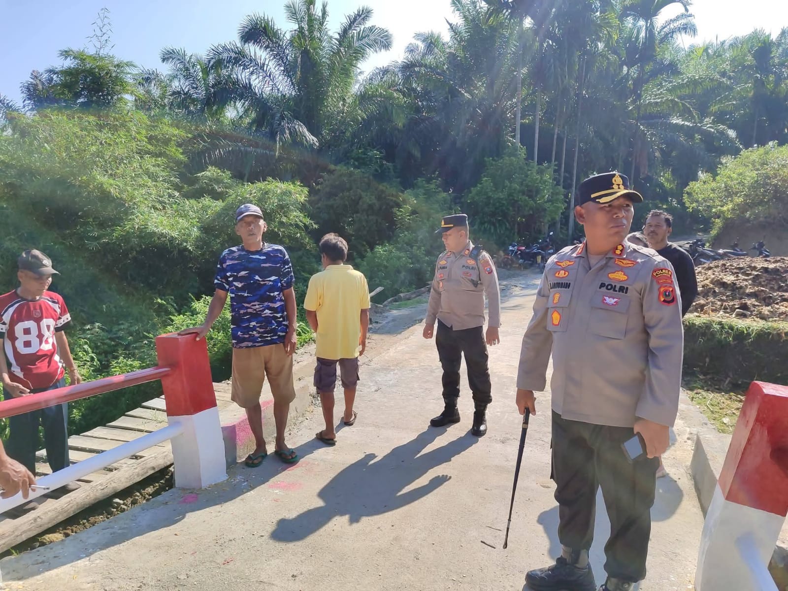 Kapolres Simalungun Tinjau Pembangunan Jembatan Merah Putih di Jorlang Hataran 
