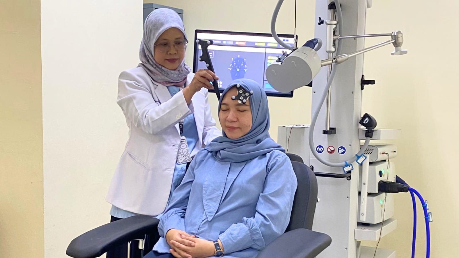 Terus Berinovasi, RS Adam Malik Hadirkan Teknologi TMS untuk Terapi Neurologi dan Psikiatri