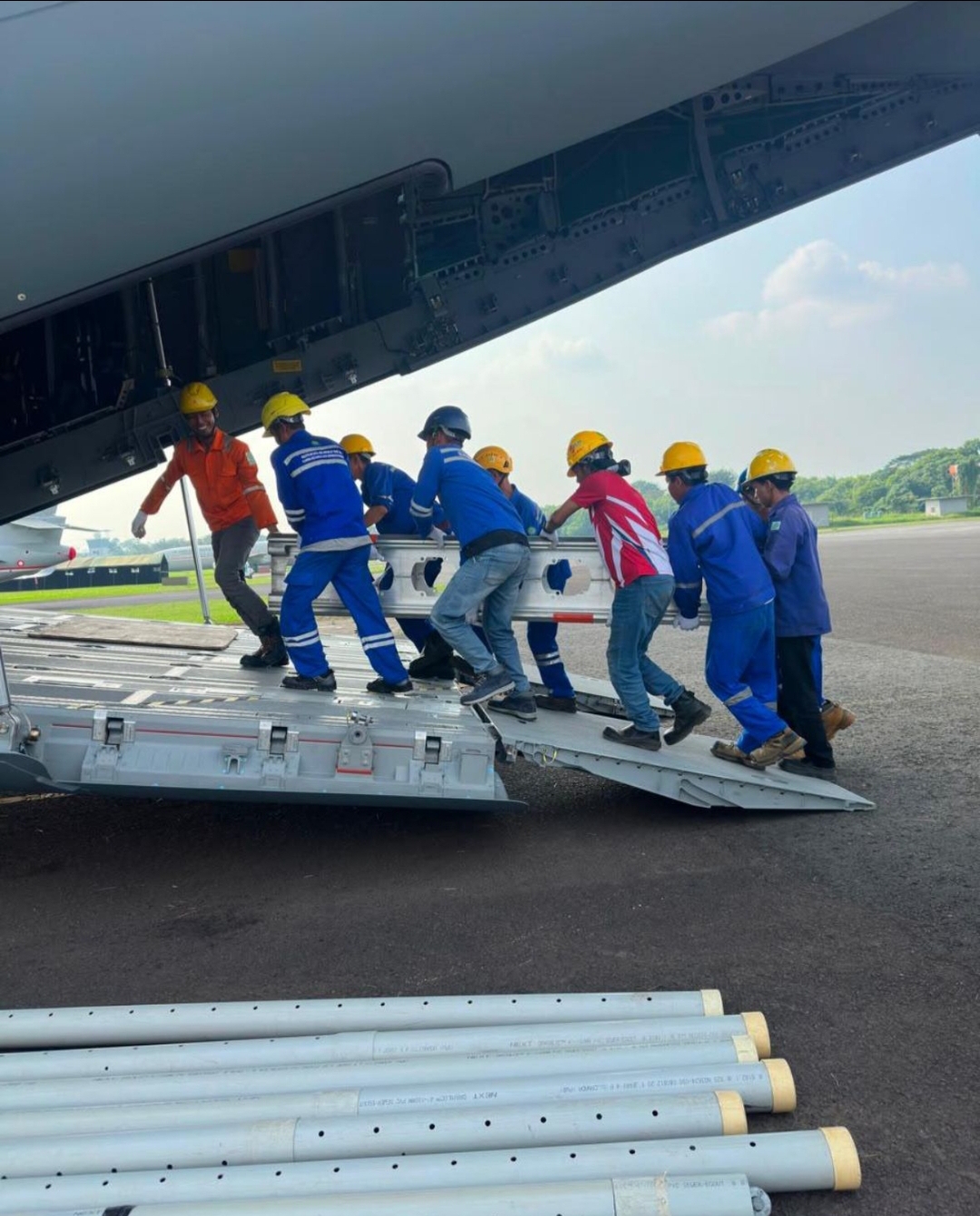 Percepat Pemulihan, PLN Datangkan 4 Tower dan Ratusan Personil Terus Berjaga 