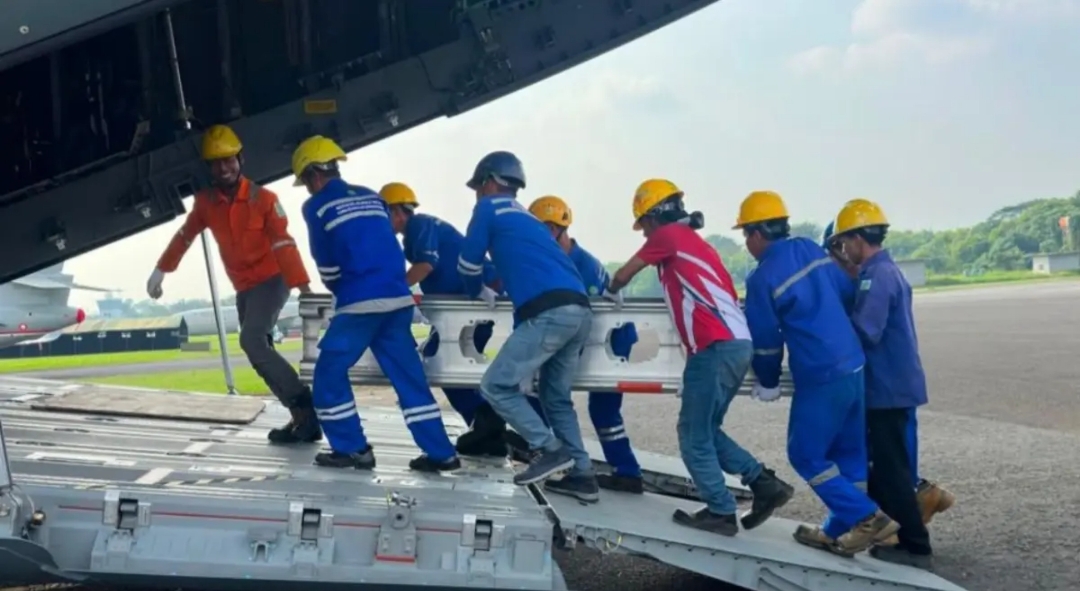 Percepat Pemulihan, PLN Datangkan 4 Tower, Ratusan Personil Terus Berjaga