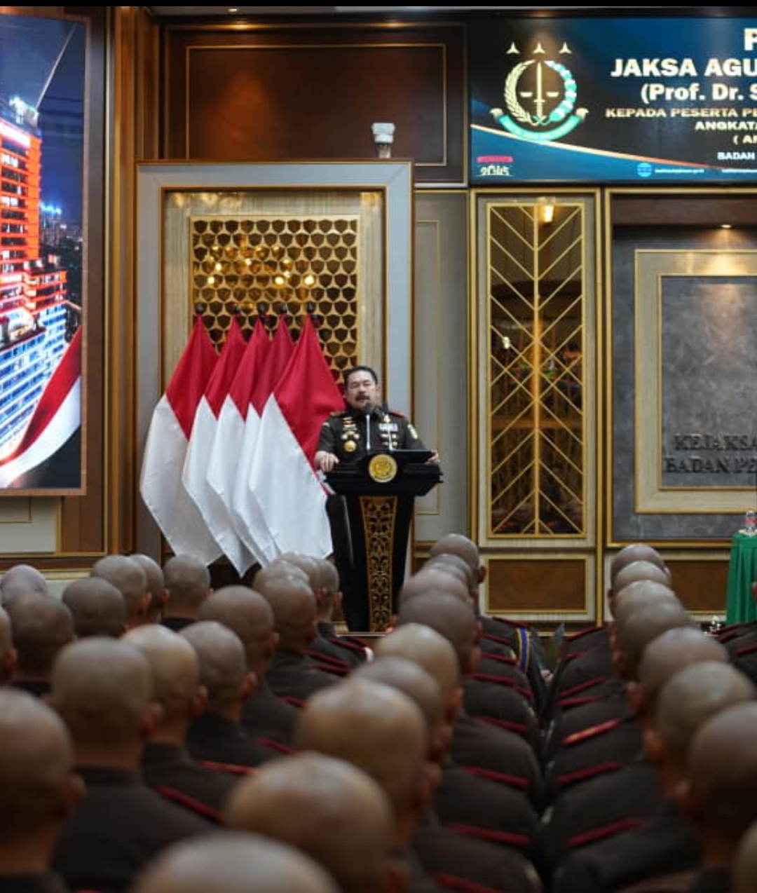 Jaksa Agung Bekali Calon Jaksa PPPJ Angkatan 83, dan Apresiasi Kabandiklat Leo Simanjuntak 