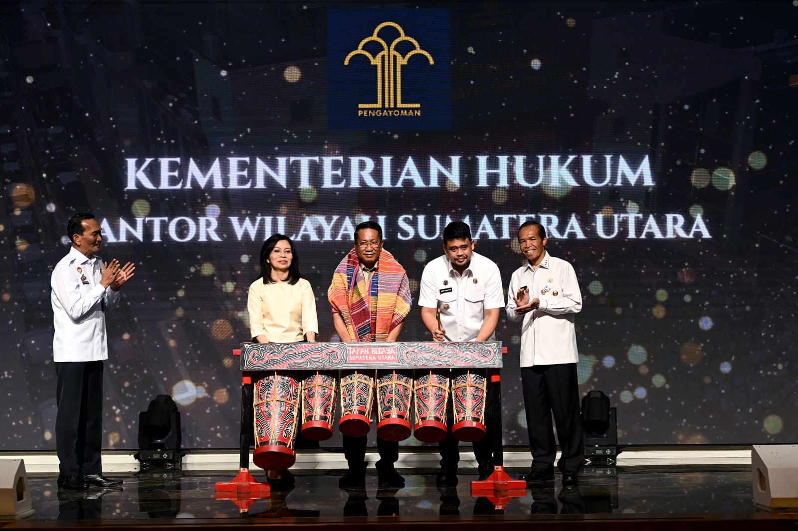 6.110 Pos Bantuan Hukum (Posbankum) di Sumut Diresmikan Gubernur Bersama Menteri Hukum RI