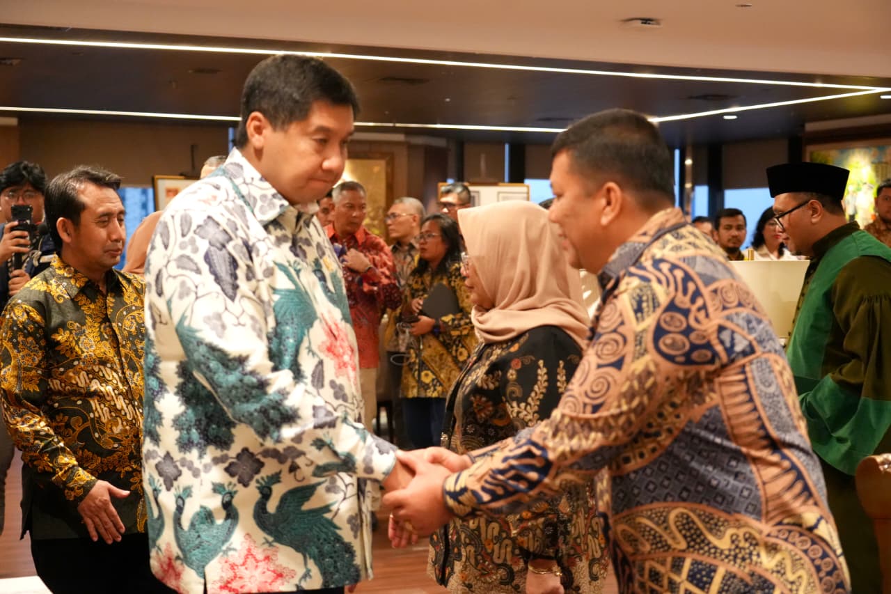 Promosi ke Eselon 2, Ronald Bakara dari Aspema Kejati Sumut Dilantik jadi Kabiro Hukum Kementerian PKP RI