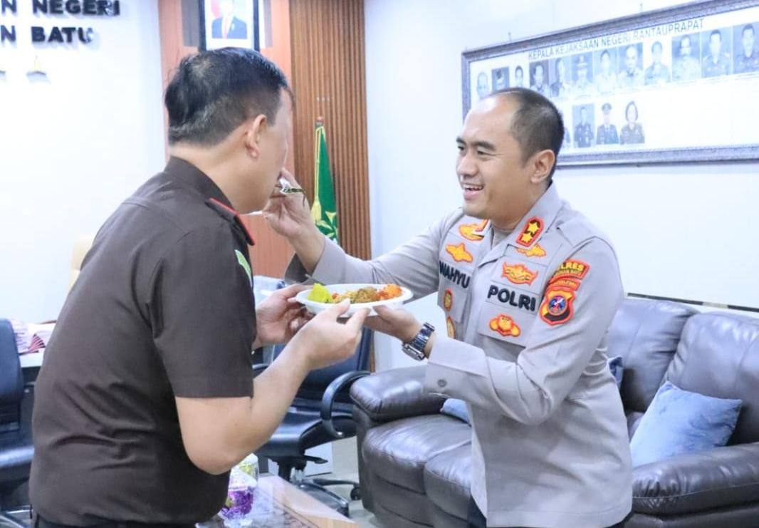 Kapolres AKBP Wahyu Bawa Tumpeng, Disambut Hangat Kajari Labuhanbatu
