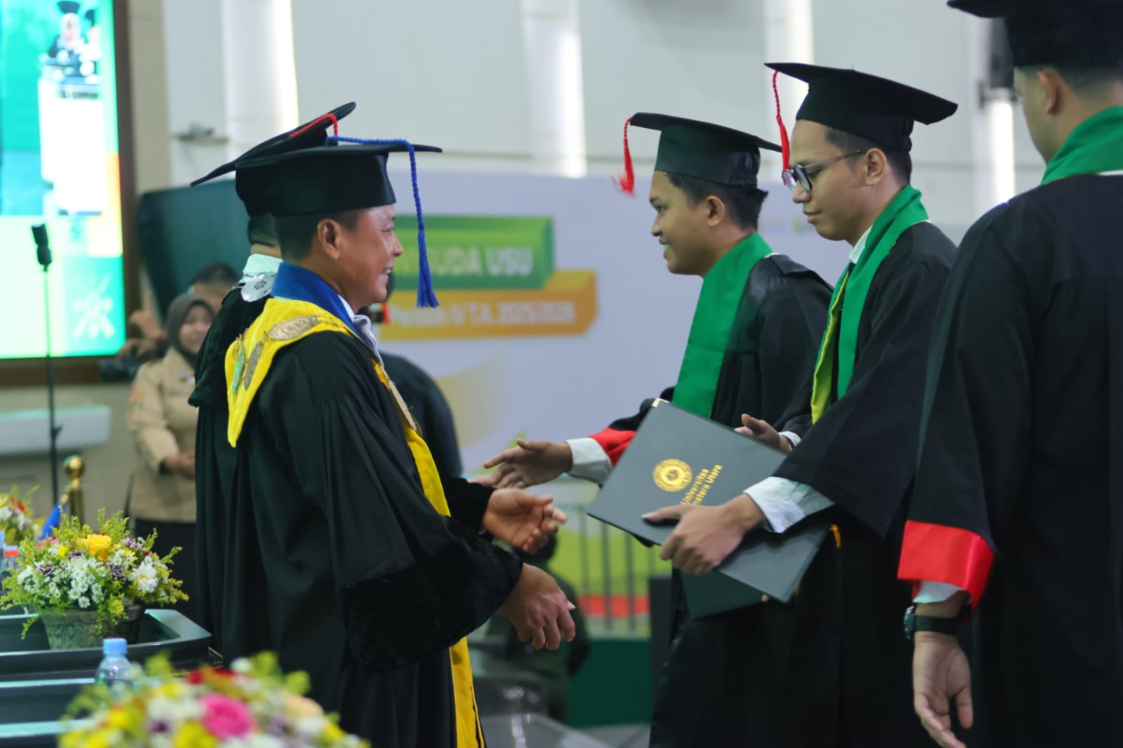 USU Wisuda 5.263 Orang, Rektor : Gelar Akademik dan Keterampilan Bekal Menghadapi Dunia Kerja
