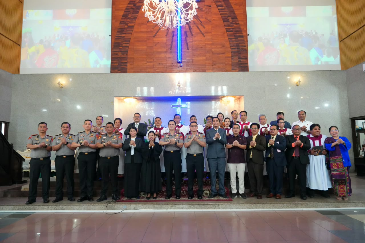 Minggu Kasih, Kapolda Sumut Kunjungi HKBP Sudirman : Perangi Narkoba dan Jaga Persatuan